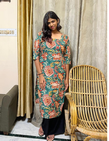 Green Floral Jaipur Cotton Straight-Cut Kurthi
